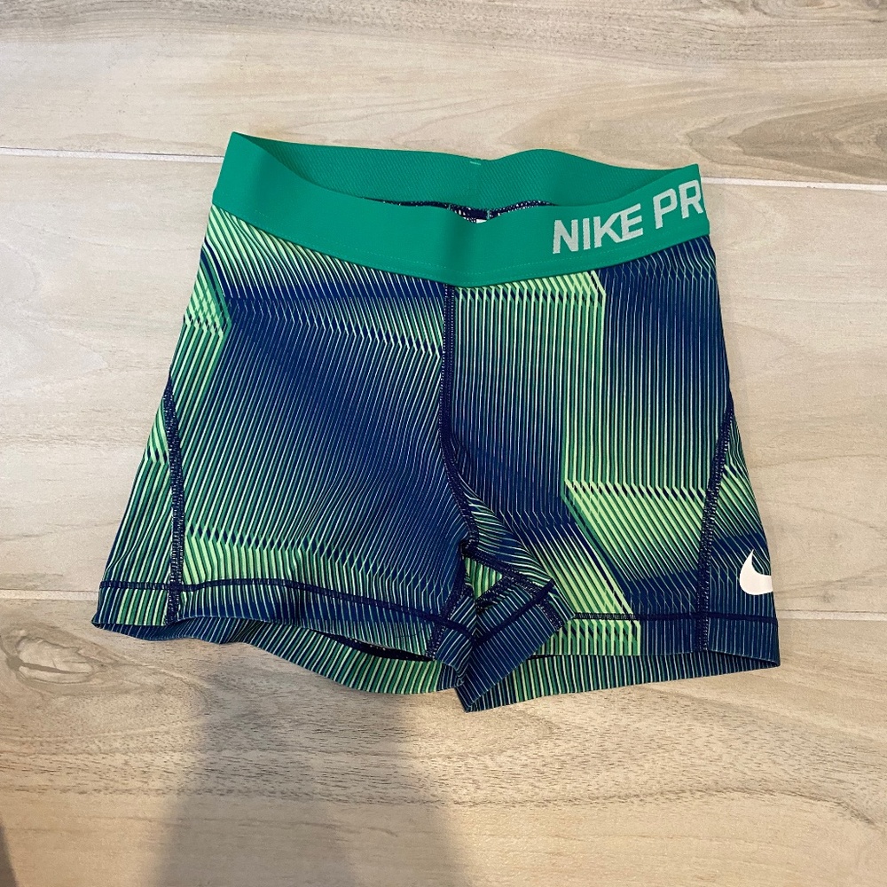 Nike Pro Green and Navy Patterned Women's Athletic Shorts